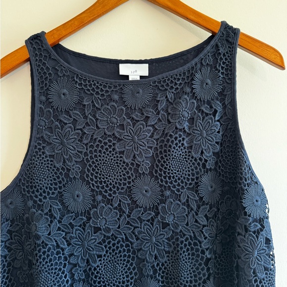 J Jill Lace Overlay Pleated Hem Dress - Picture 4 of 8